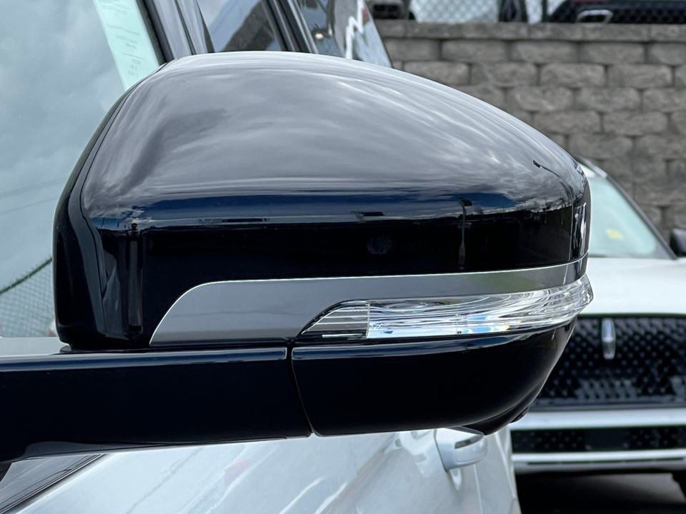 New 2026 Lincoln Navigator L Reserve AWD/4WD image 37