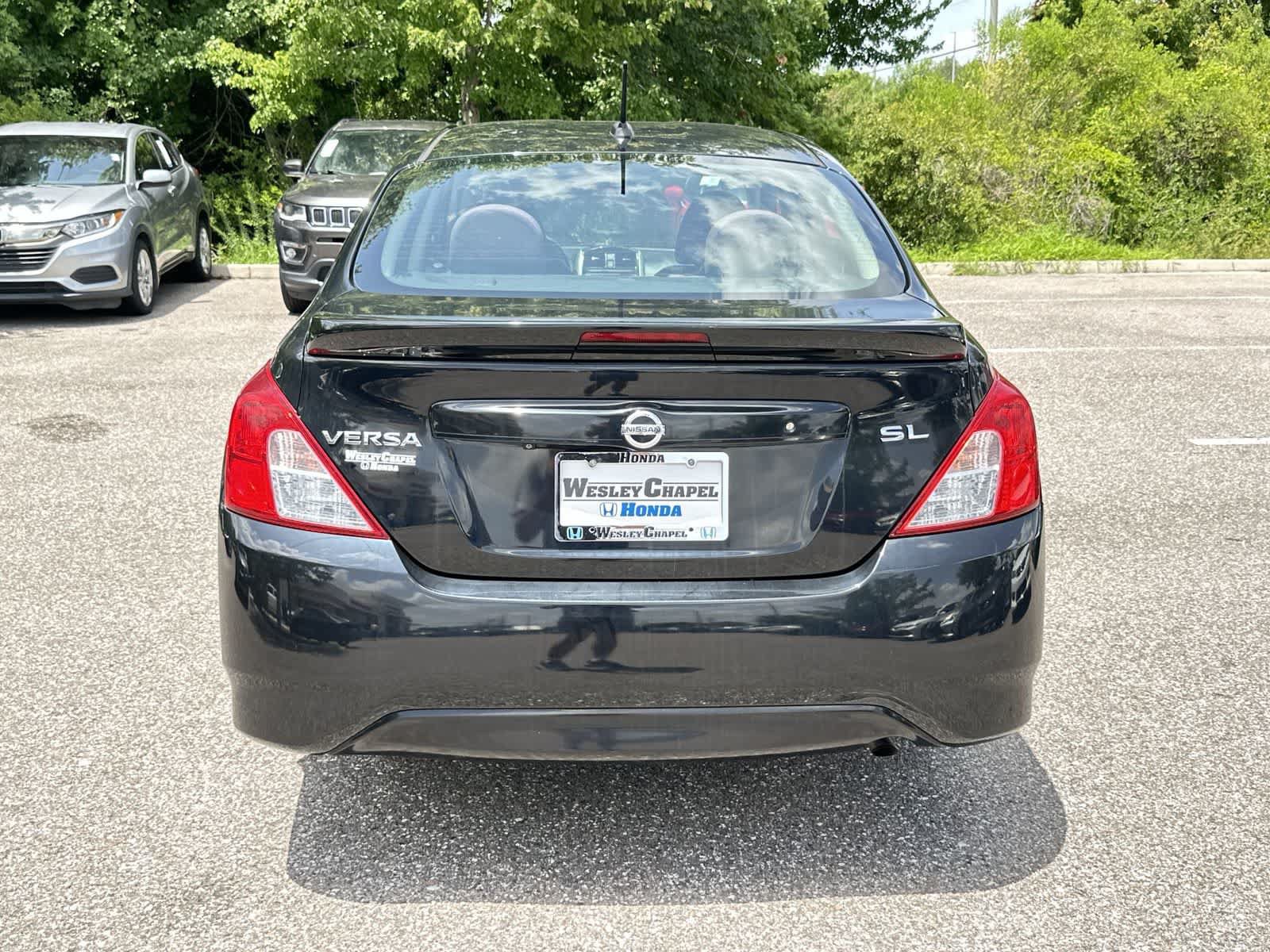 Used 2017 Nissan Versa FWD image 5