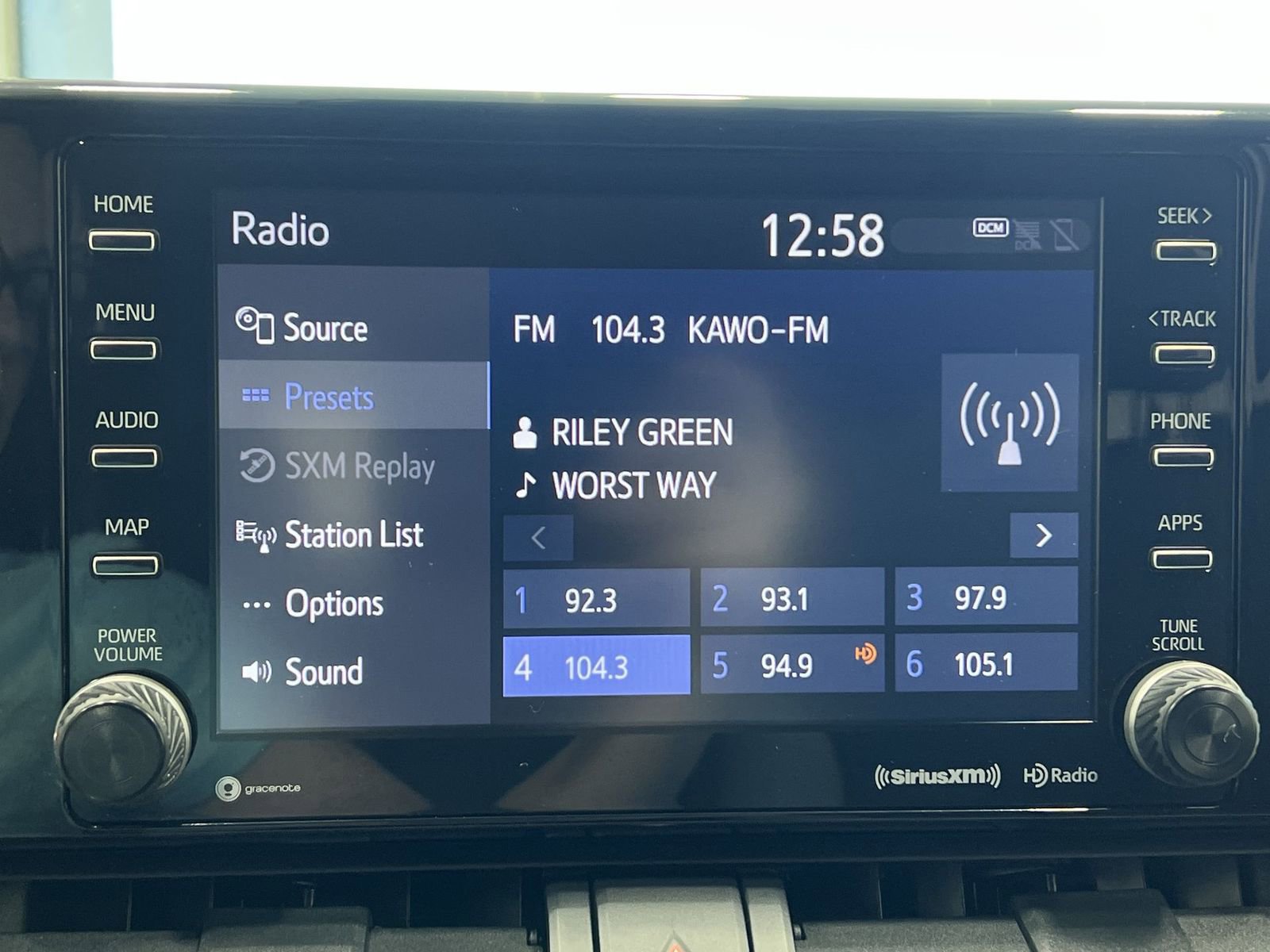 Used 2019 Toyota RAV4 XLE w/ Convenience Package image 16