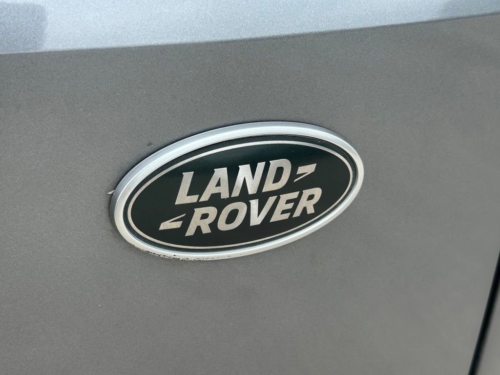 Used 2021 Land Rover Range Rover Evoque SE AWD/4WD image 14