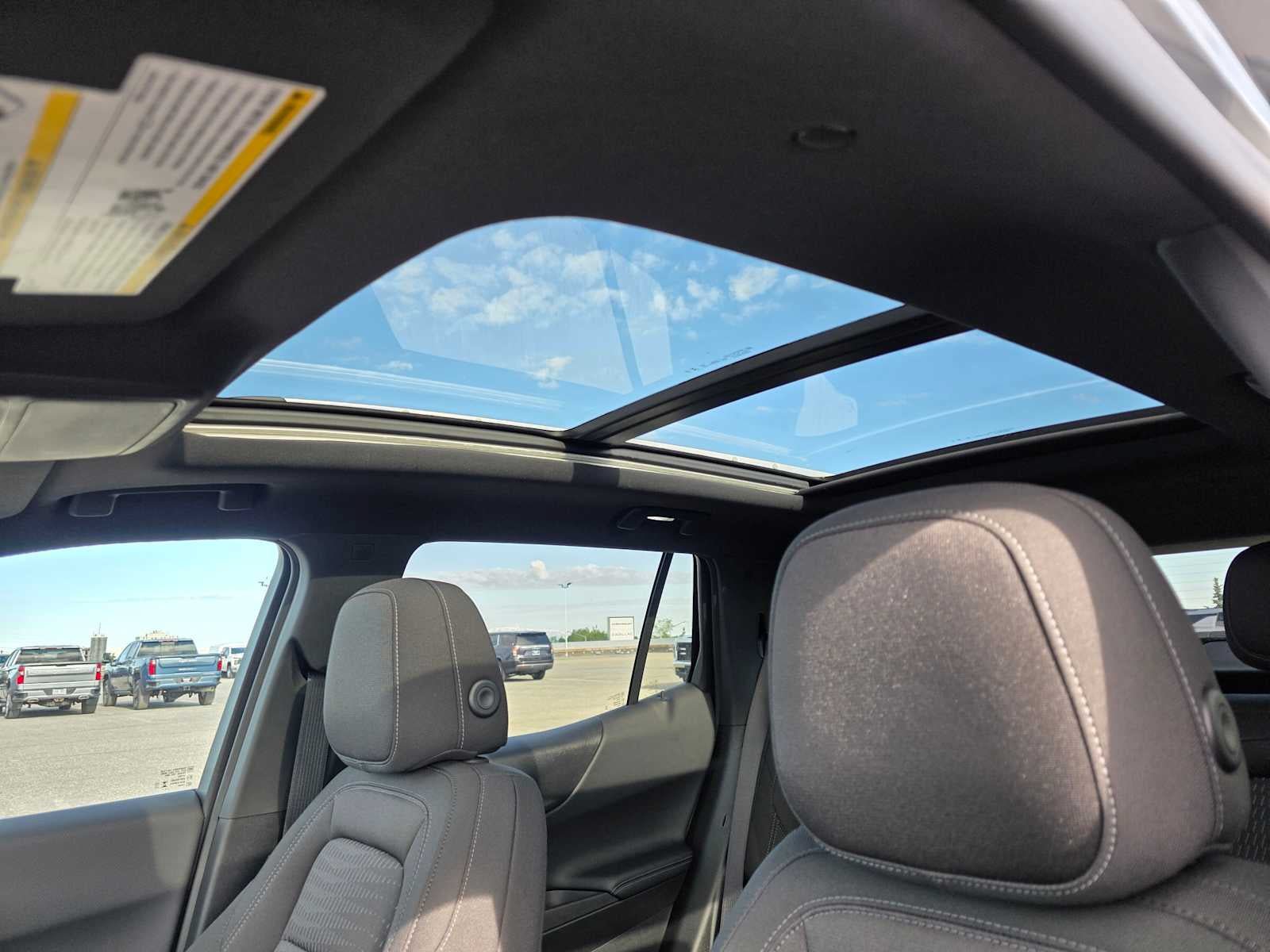 New 2026 Chevrolet Equinox LT w/ Safety and Technology Package AWD/4WD image 22