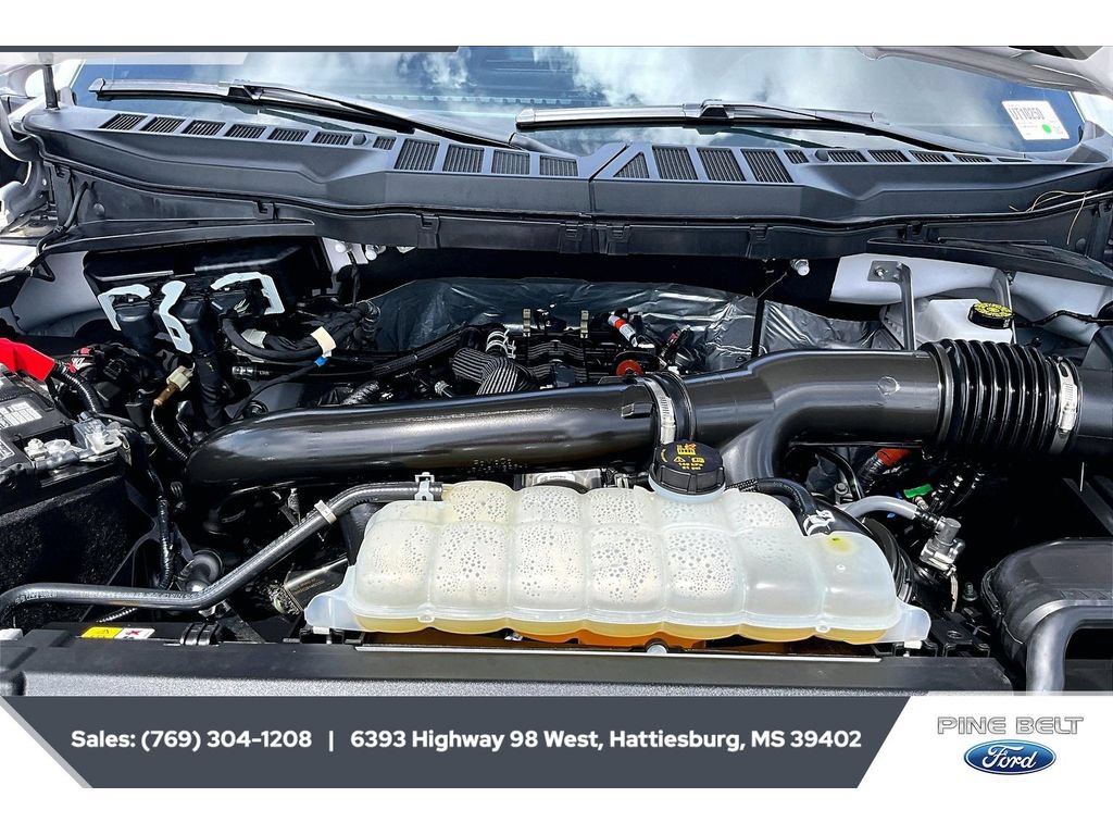 Used 2025 Ford F150 Lariat w/ Equipment Group 501A Mid AWD/4WD image 8