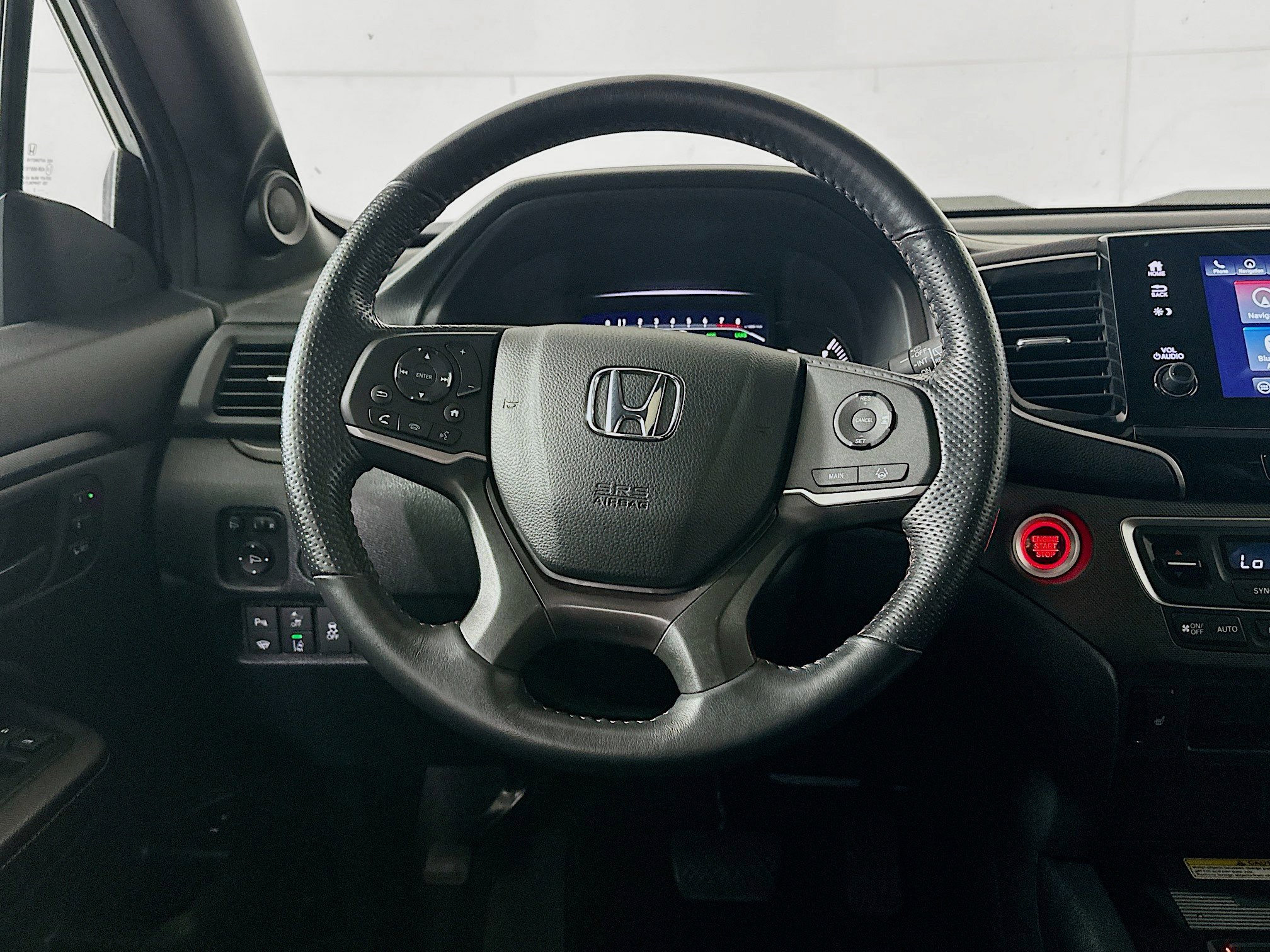 Used 2023 Honda Passport TrailSport image 17