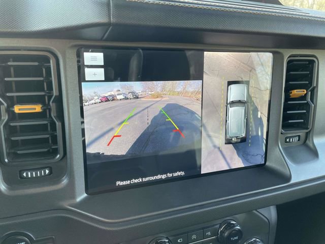 Used 2024 Ford Bronco Badlands image 30