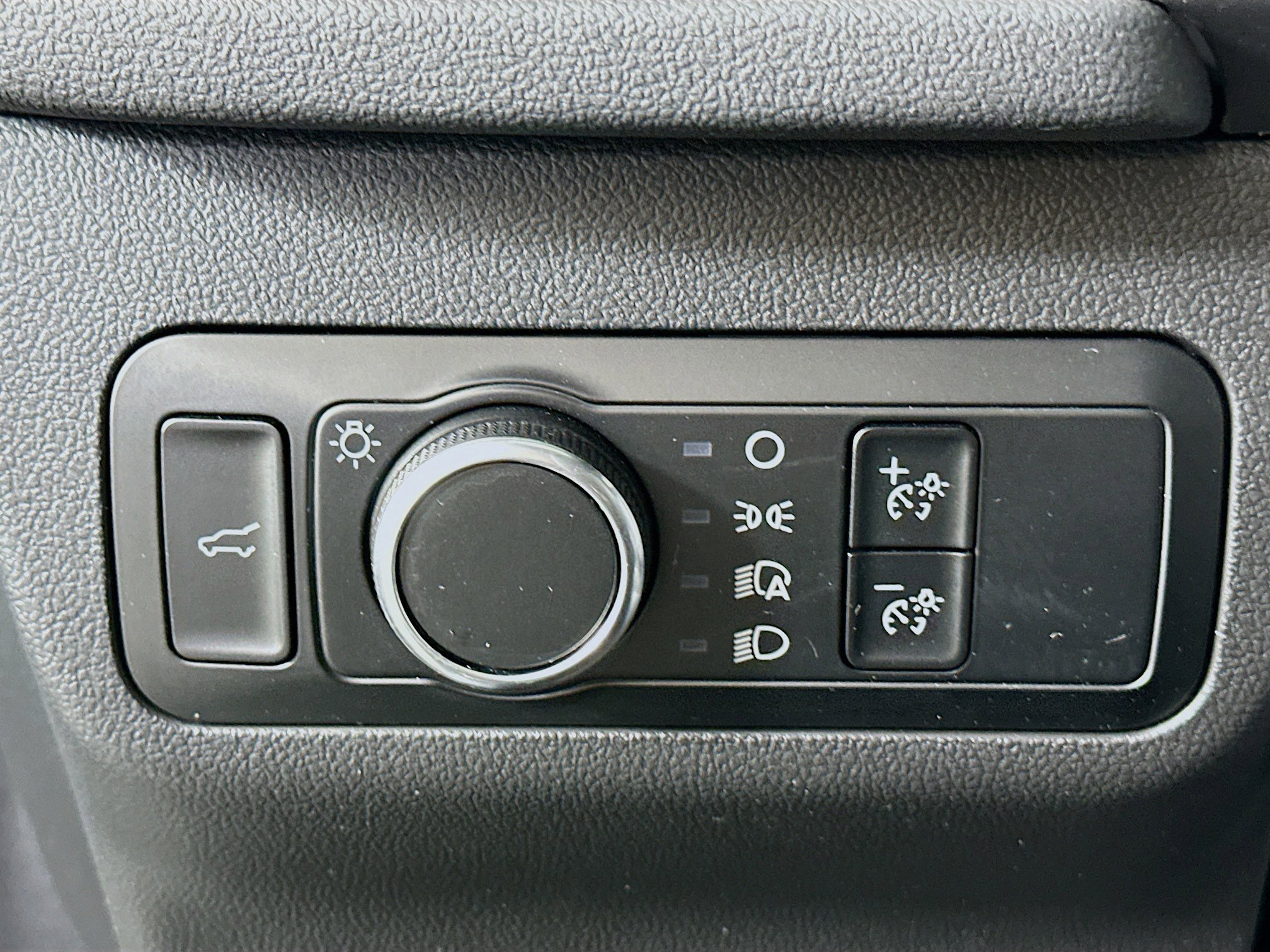 Used 2024 Ford Escape ST-Line image 17