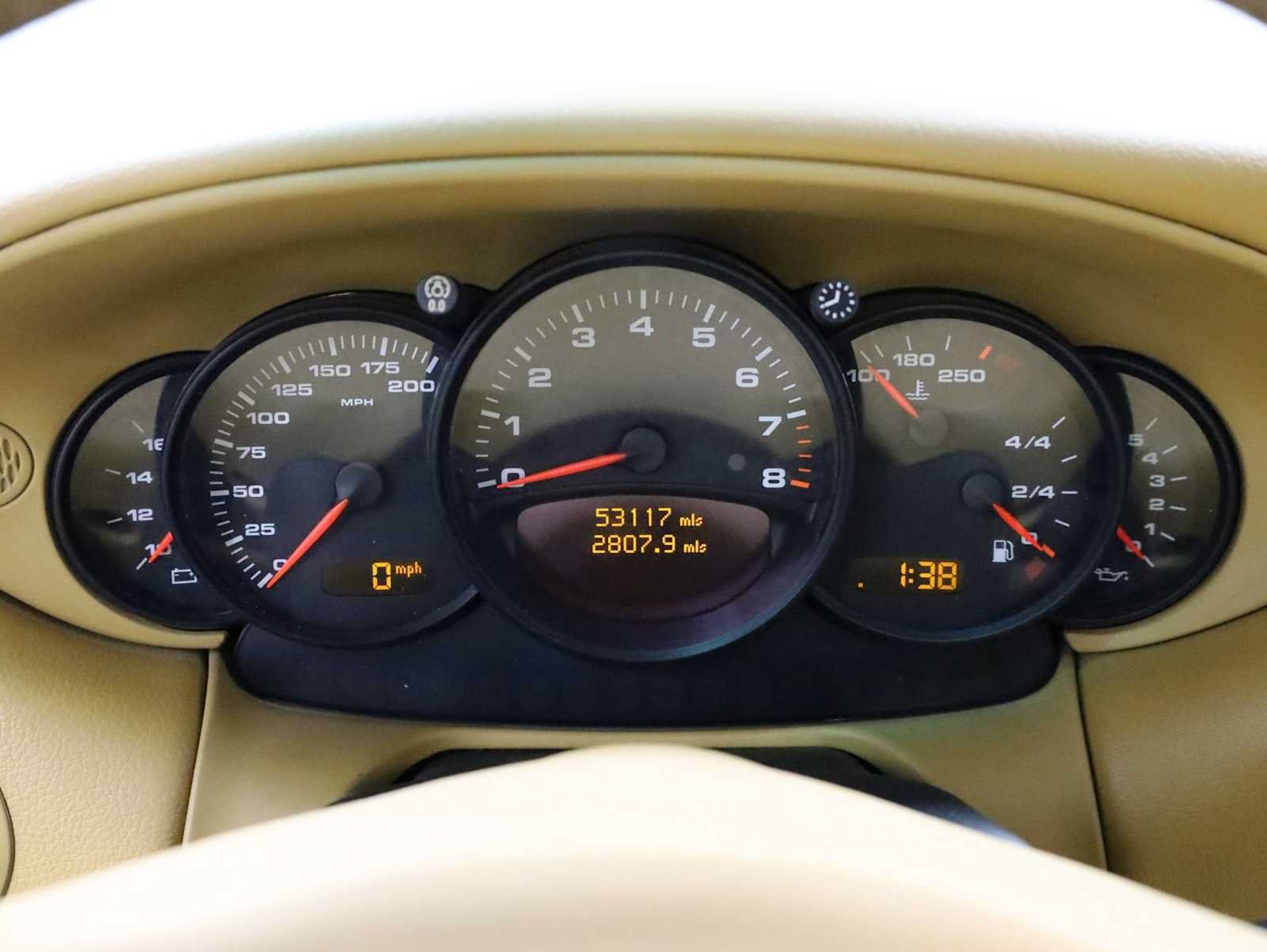 Used 2004 Porsche 911 Carrera RWD image 22