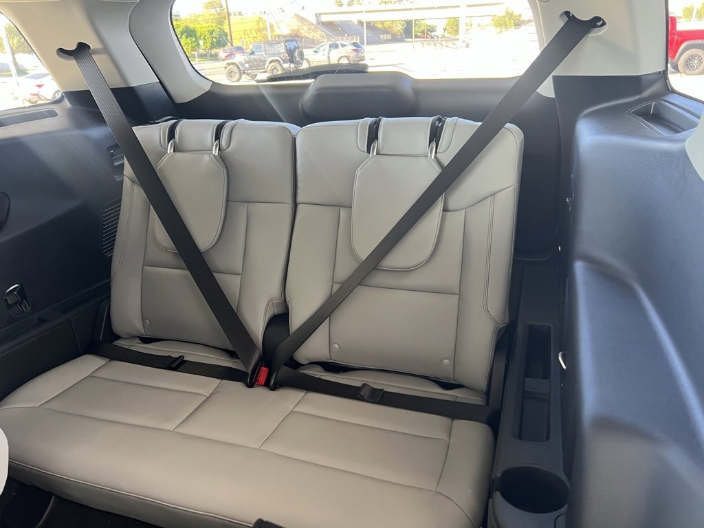 New 2026 Ford Explorer Active image 19