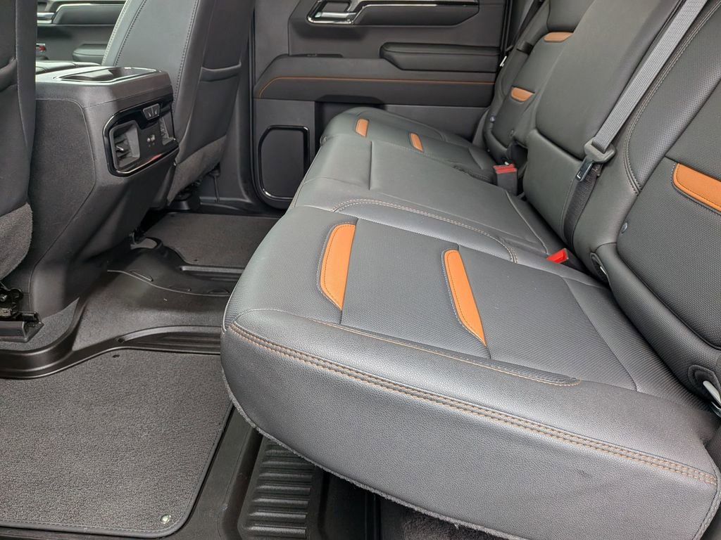 Used 2023 GMC Sierra 1500 AT4 w/ AT4 Preferred Package image 23