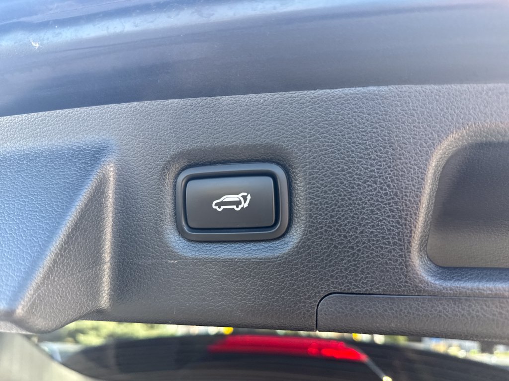 Certified 2023 Hyundai Santa Fe SEL AWD/4WD image 38