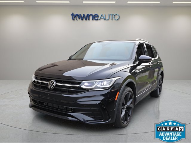 Used 2024 Volkswagen Tiguan SEL R-Line AWD/4WD image 1