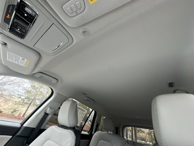 New 2026 Lincoln Aviator AWD image 22