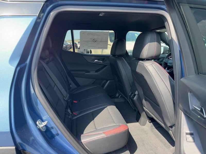New 2027 Chevrolet Equinox RS w/ LPO, Floor Liner Package AWD/4WD image 23