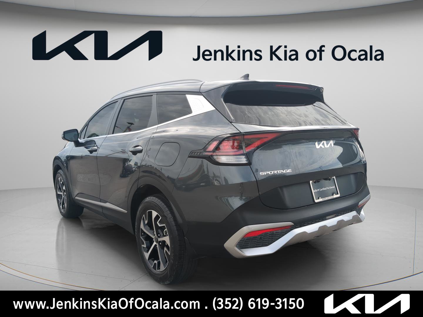 Certified 2023 Kia Sportage EX AWD/4WD image 5