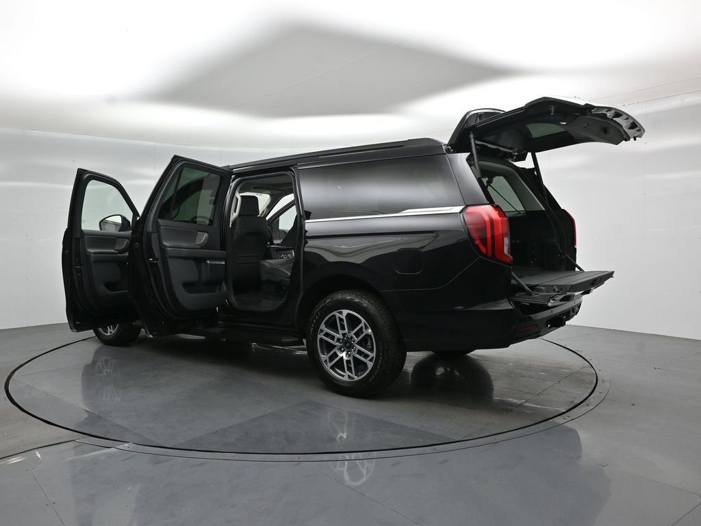 Certified 2025 Ford Expedition Max Active image 35