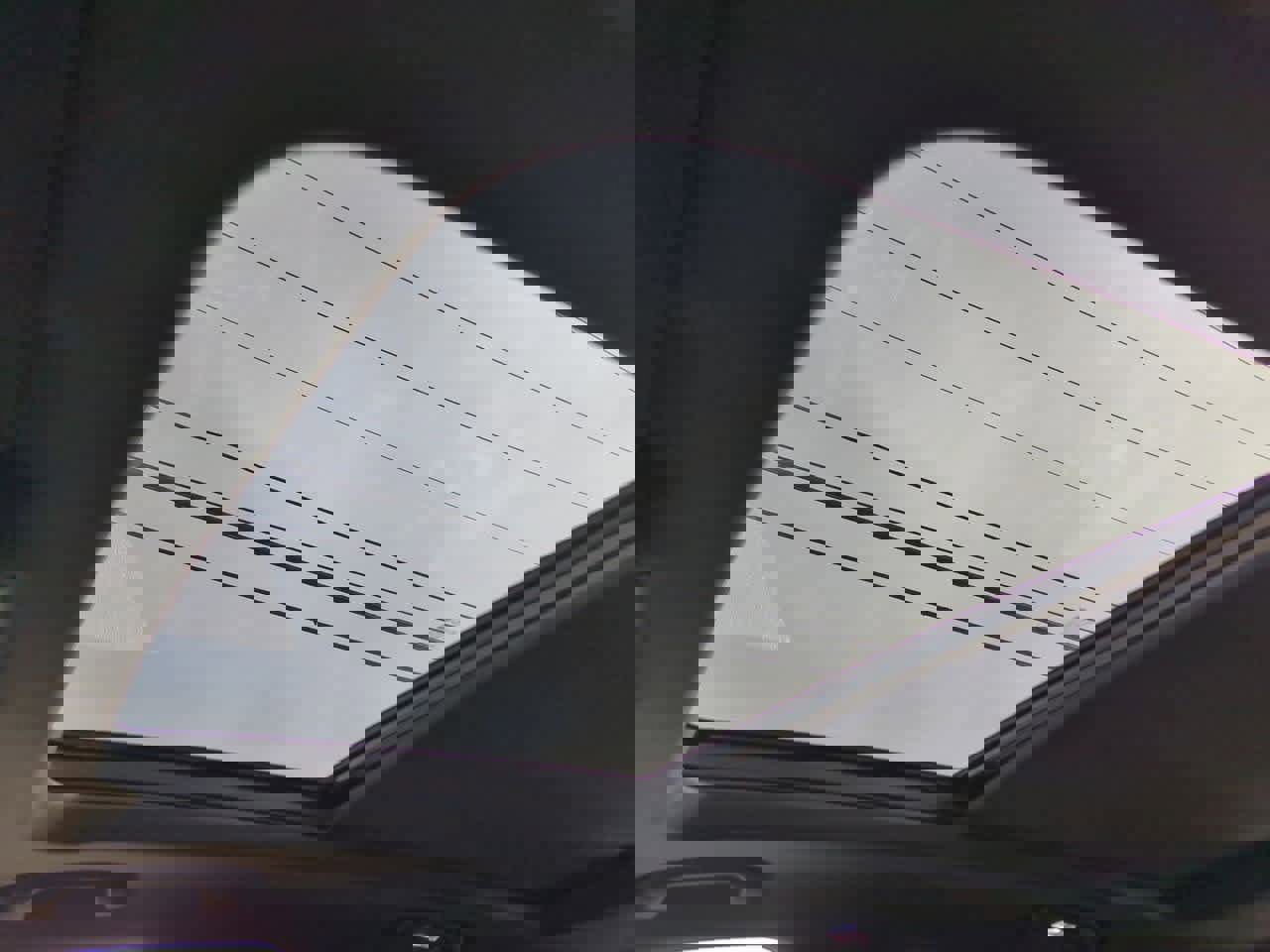 Used 2021 Cadillac XT4 Premium Luxury w/ Cold Weather Package image 19