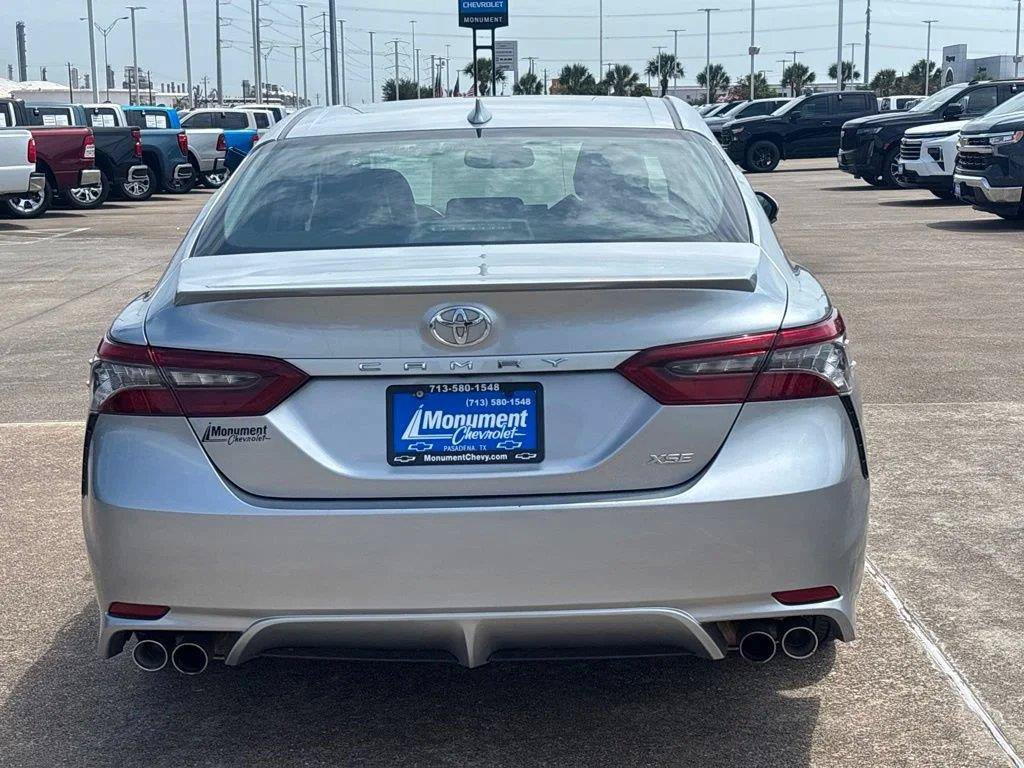 Used 2024 Toyota Camry XSE FWD image 11
