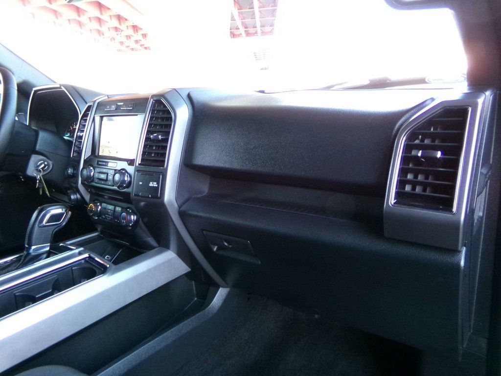 Used 2018 Ford F150 XLT w/ Equipment Group 302A Luxury AWD/4WD image 15