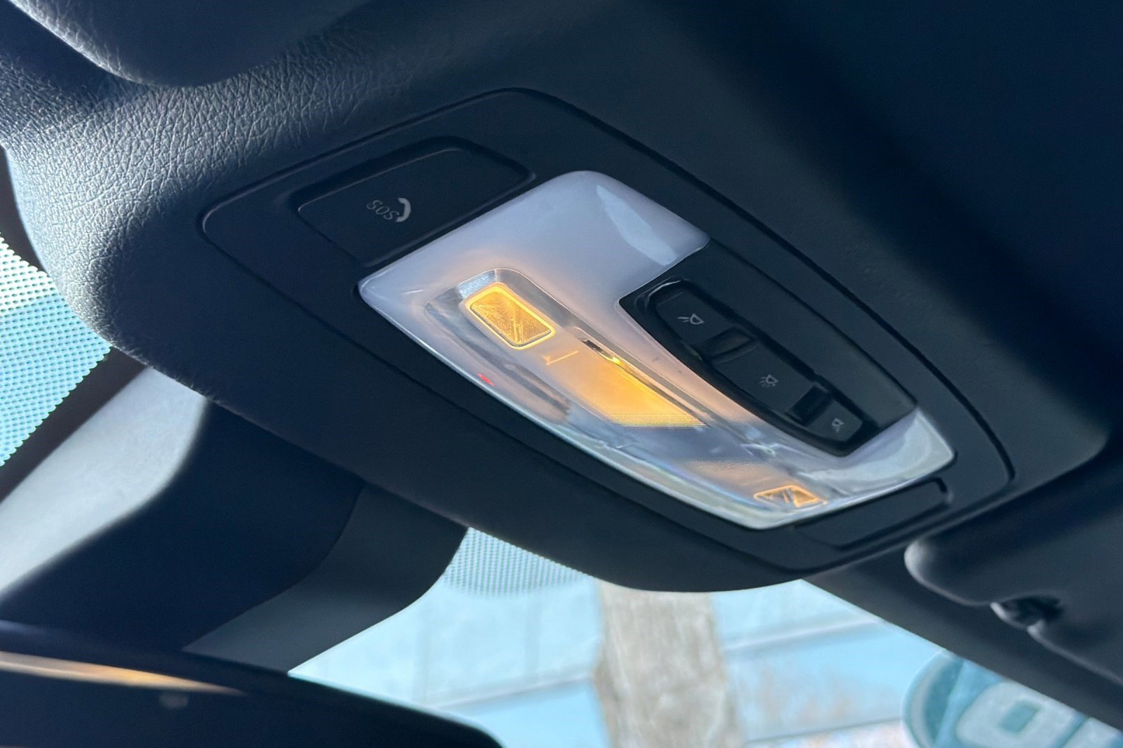 Used 2018 BMW 430i Convertible image 23