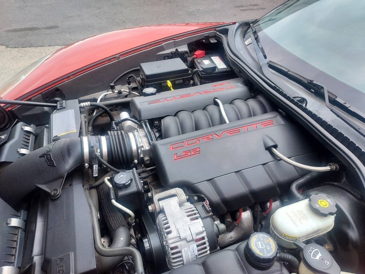 Used 2005 Chevrolet Corvette Coupe w/ Preferred Equipment Group RWD image 16