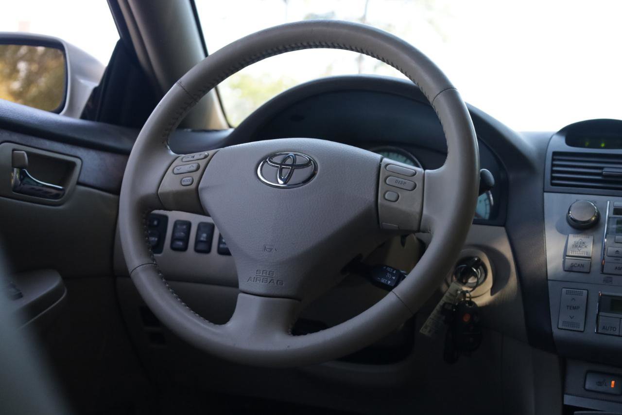 Used 2006 Toyota Solara SE FWD image 9