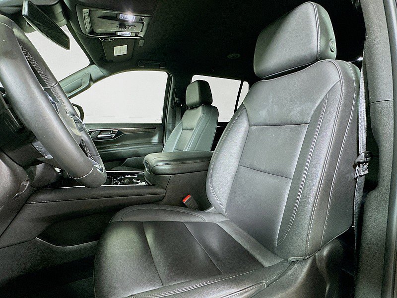 Used 2025 Chevrolet Tahoe Z71 AWD/4WD image 11