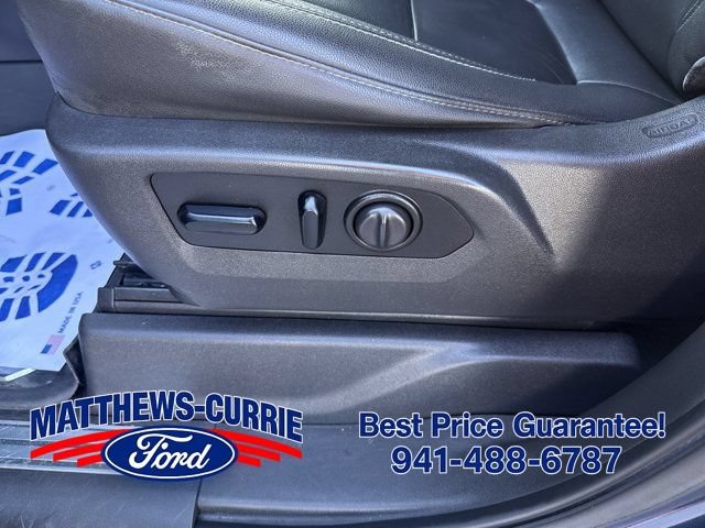 Used 2021 Chevrolet Silverado 1500 RST w/ All Star Edition Plus AWD/4WD image 10
