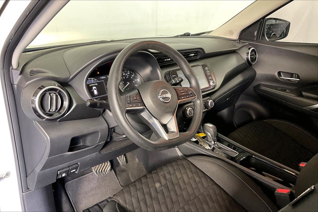 Used 2023 Nissan Kicks SV FWD image 15
