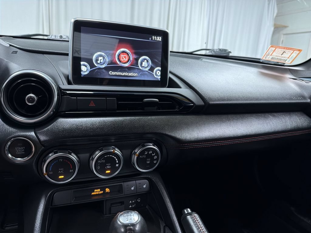 Used 2016 MAZDA MX-5 Miata Grand Touring RWD image 19