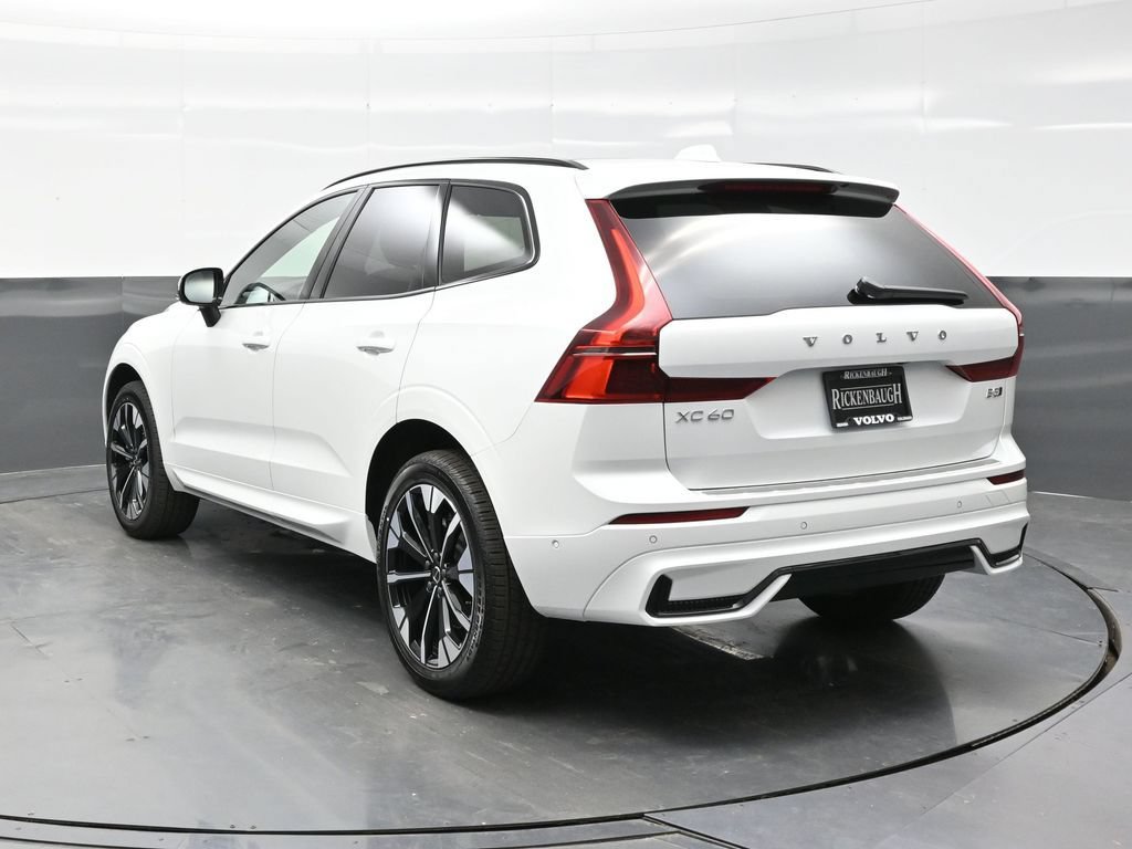 New 2026 Volvo XC60 B5 Plus w/ Climate Package AWD/4WD image 5