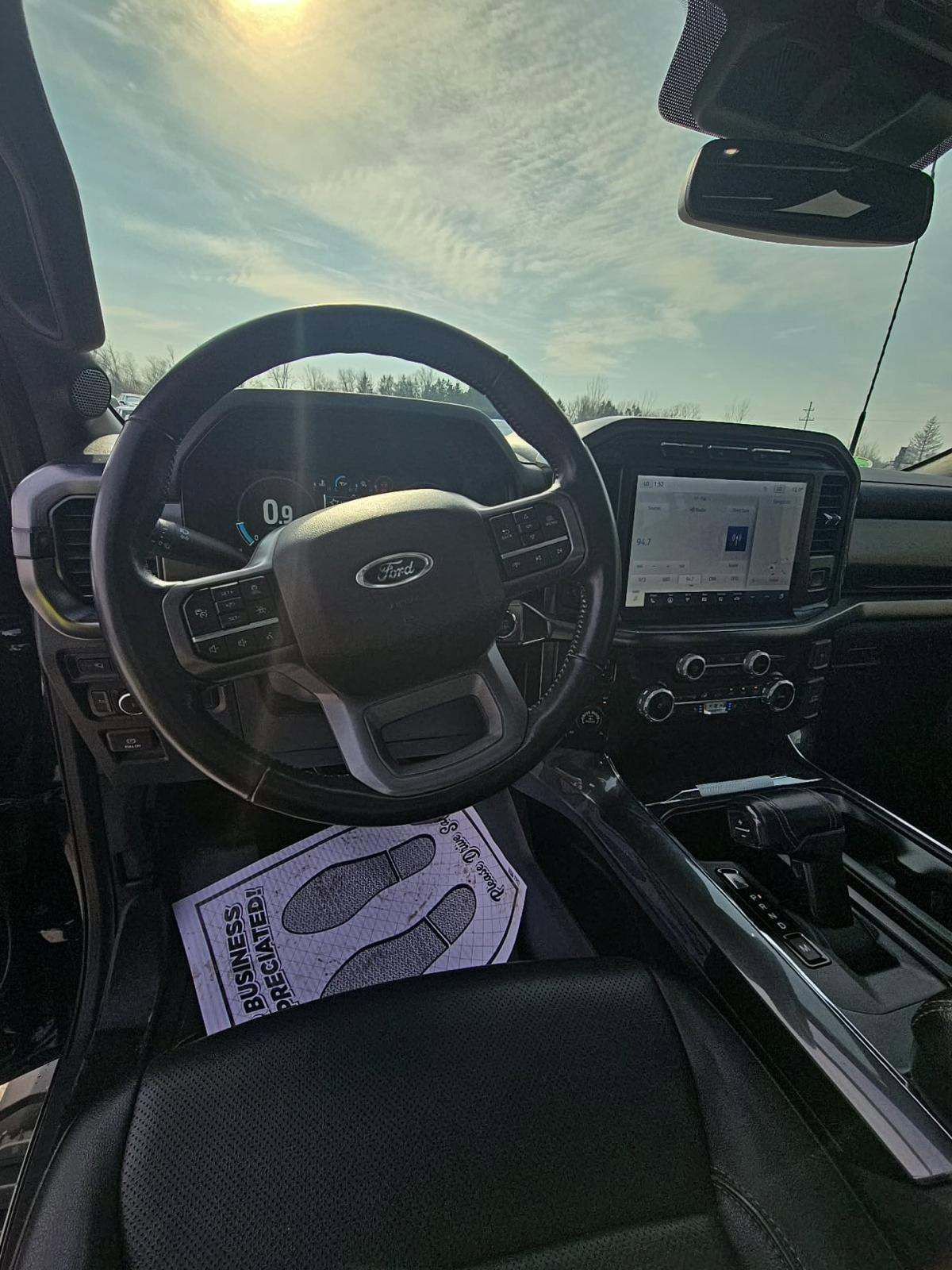 Used 2022 Ford F150 Lariat w/ Equipment Group 502A High image 14