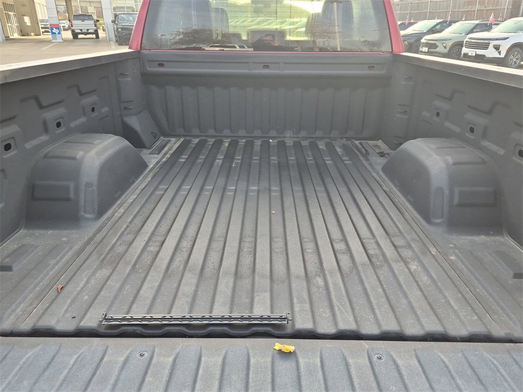 Used 2020 Chevrolet Silverado 1500 LT w/ All-Star Edition image 22