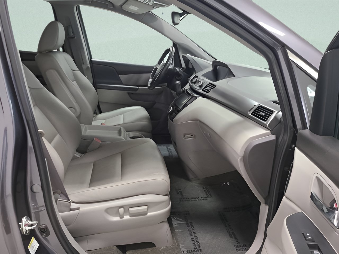 Used 2017 Honda Odyssey EX-L image 12