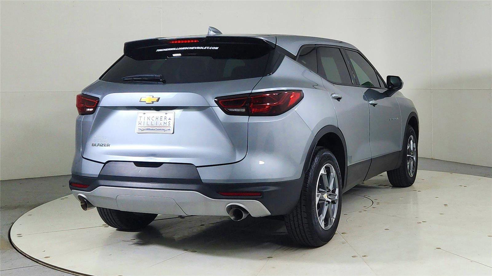 Used 2024 Chevrolet Blazer LT image 6