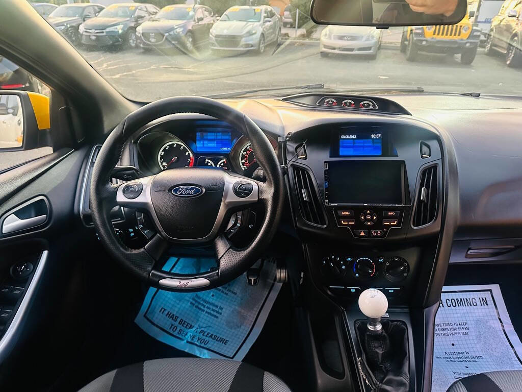Used 2013 Ford Focus ST image 10