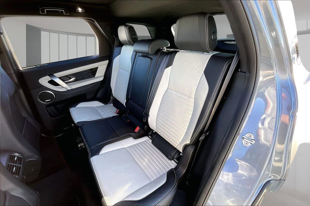 Certified 2022 Land Rover Discovery Sport S R-Dynamic image 20