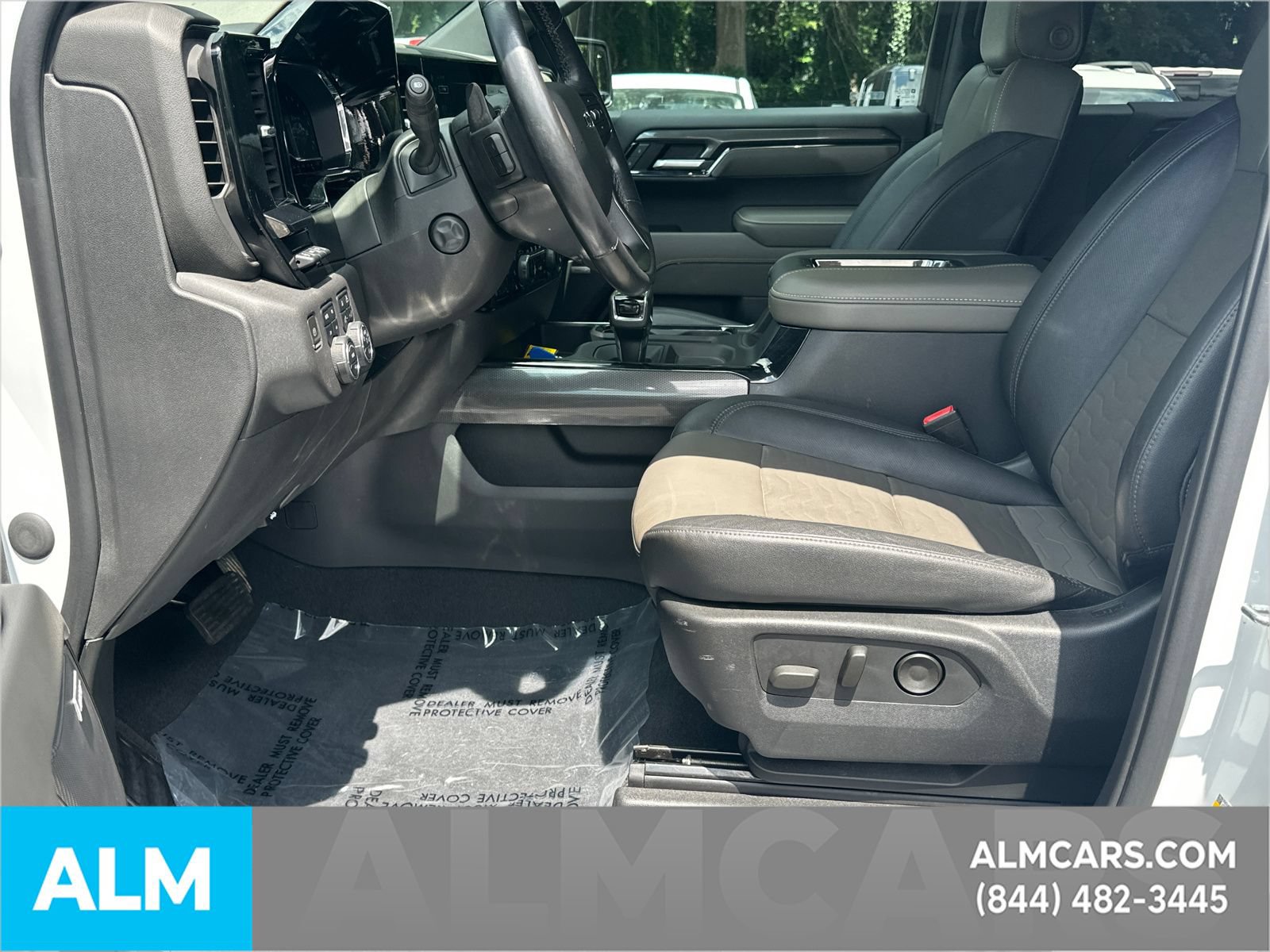 Used 2022 Chevrolet Silverado 1500 ZR2 w/ Technology Package AWD/4WD image 10