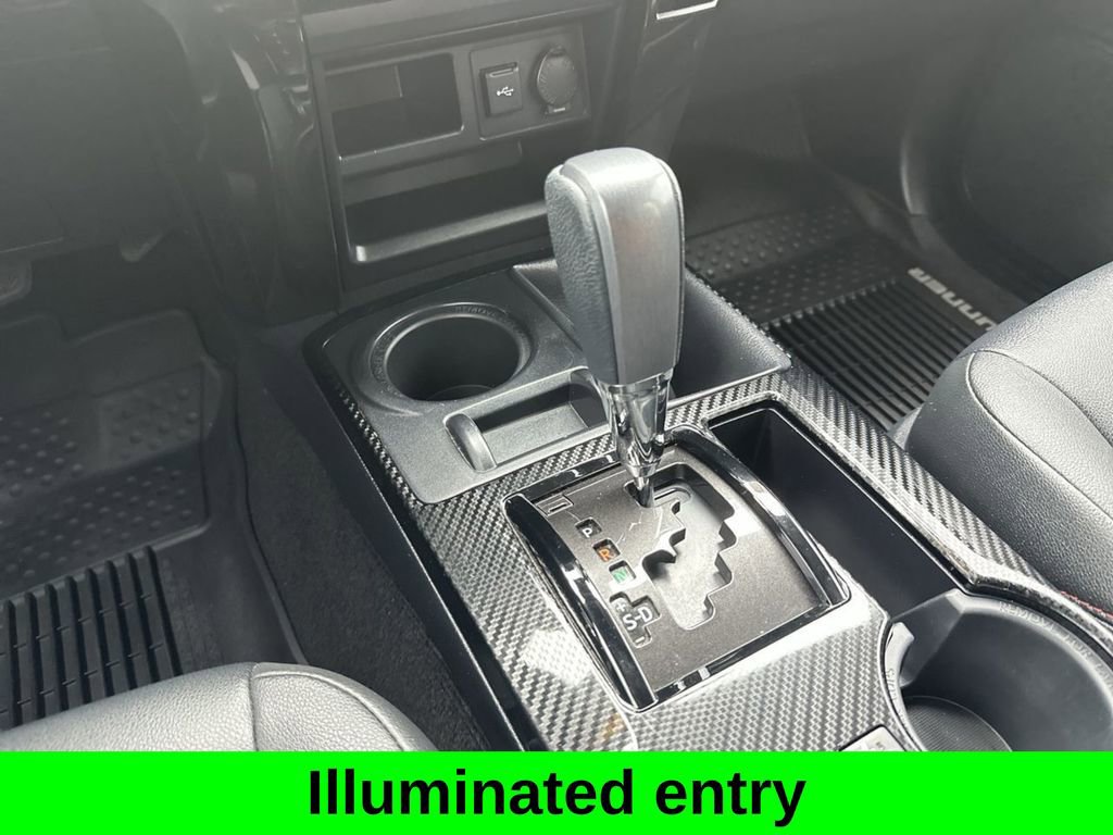 Used 2020 Toyota 4Runner Venture w/ Moonroof Package AWD/4WD image 20