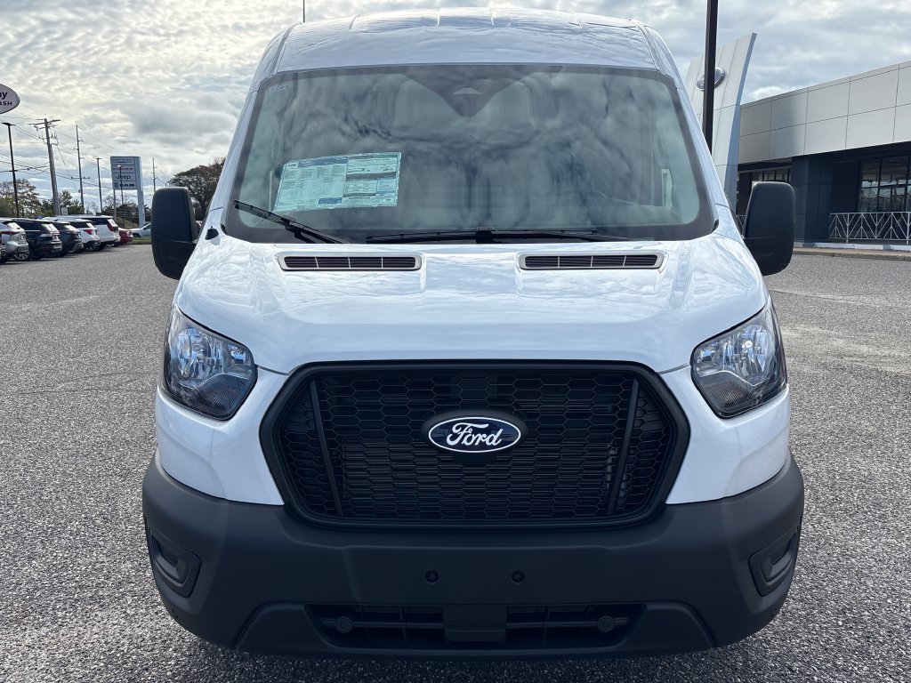 New 2026 Ford Transit 250 148 Medium Roof RWD image 2
