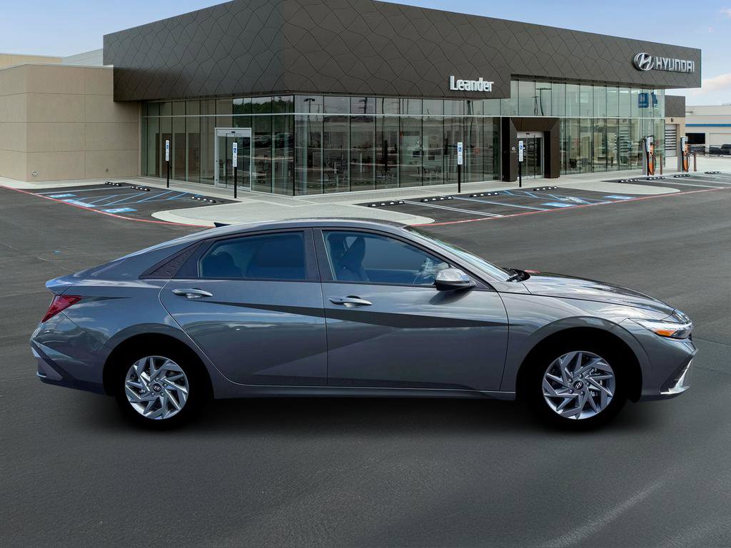 New 2026 Hyundai Elantra Blue image 9