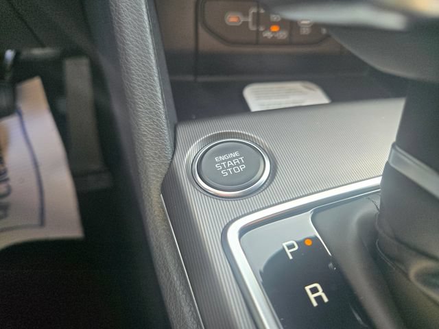 New 2026 Kia Sportage SX FWD image 18