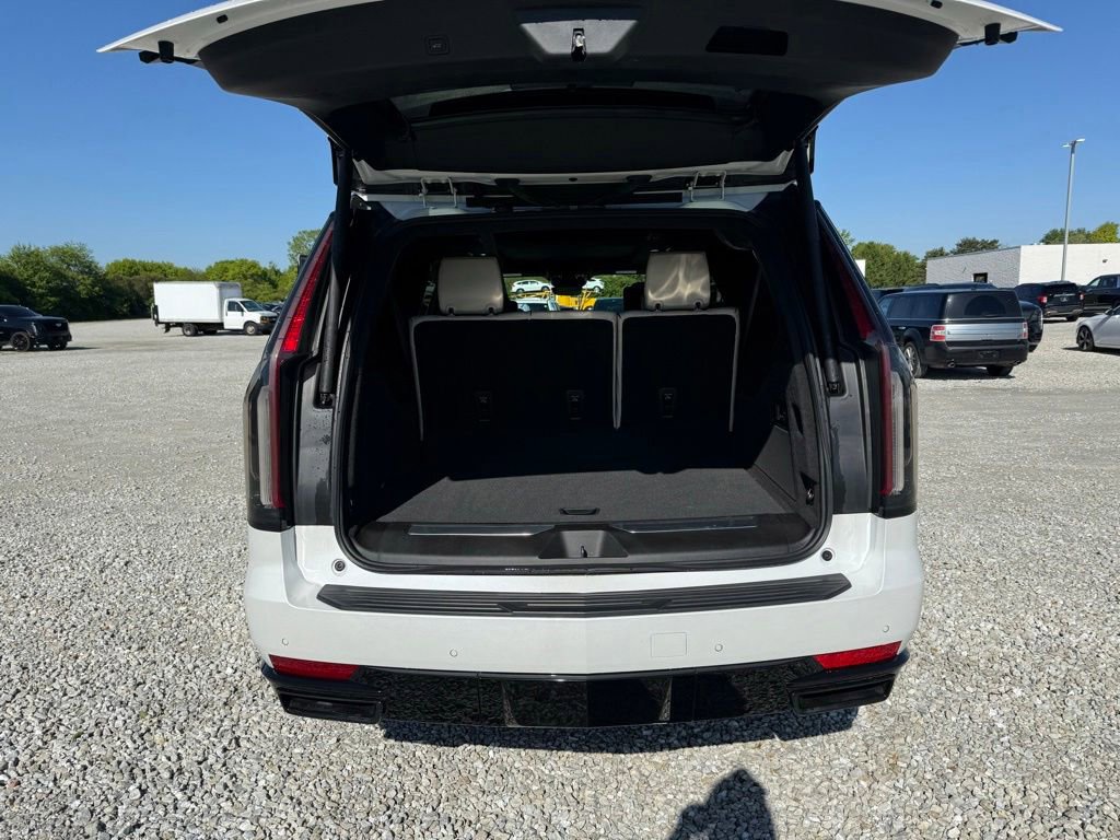 Used 2023 Cadillac Escalade ESV Sport w/ Touring Package AWD/4WD image 13