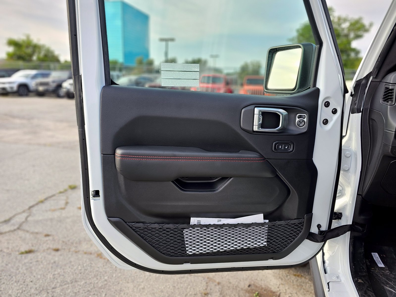 New 2026 Jeep Gladiator Rubicon w/ Steel Power Dome Hood Package AWD/4WD image 19