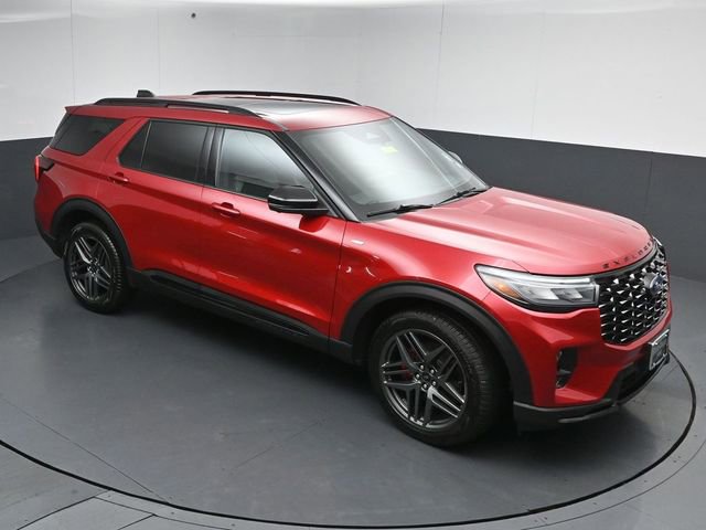 Used 2025 Ford Explorer ST-Line w/ Premium Package image 46