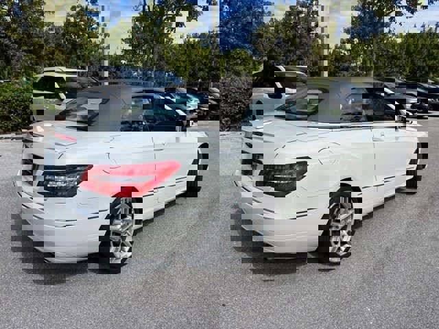 Used 2013 Mercedes-Benz E 350 E 350 image 4