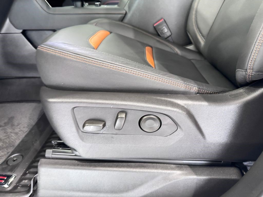 Certified 2025 GMC Sierra 1500 AT4 w/ AT4 Premium Package AWD/4WD image 30