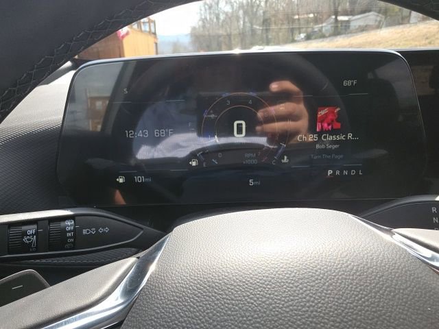 New 2026 Chevrolet Equinox LT w/ Safety and Technology Package image 17