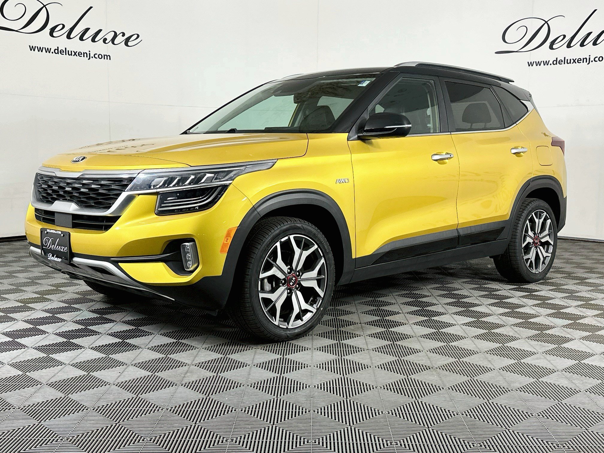 Used 2021 Kia Seltos SX AWD/4WD image 3