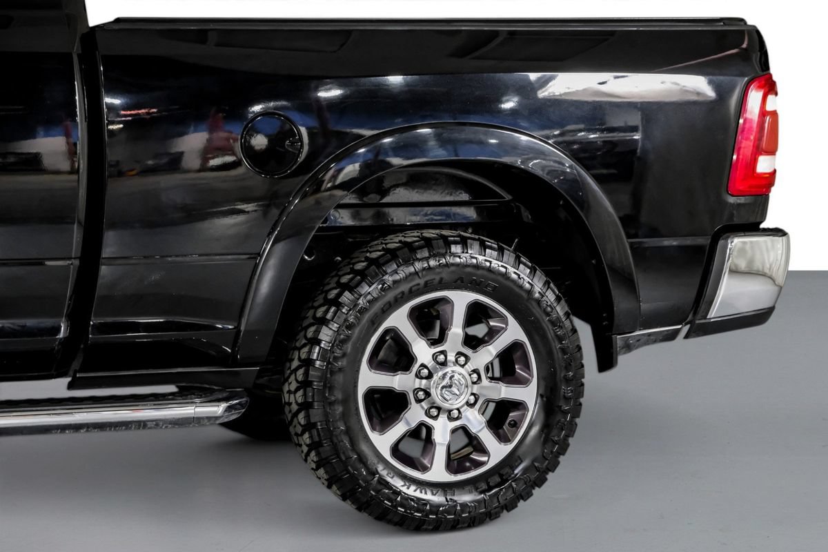 Used 2022 RAM 3500 Limited AWD/4WD image 13
