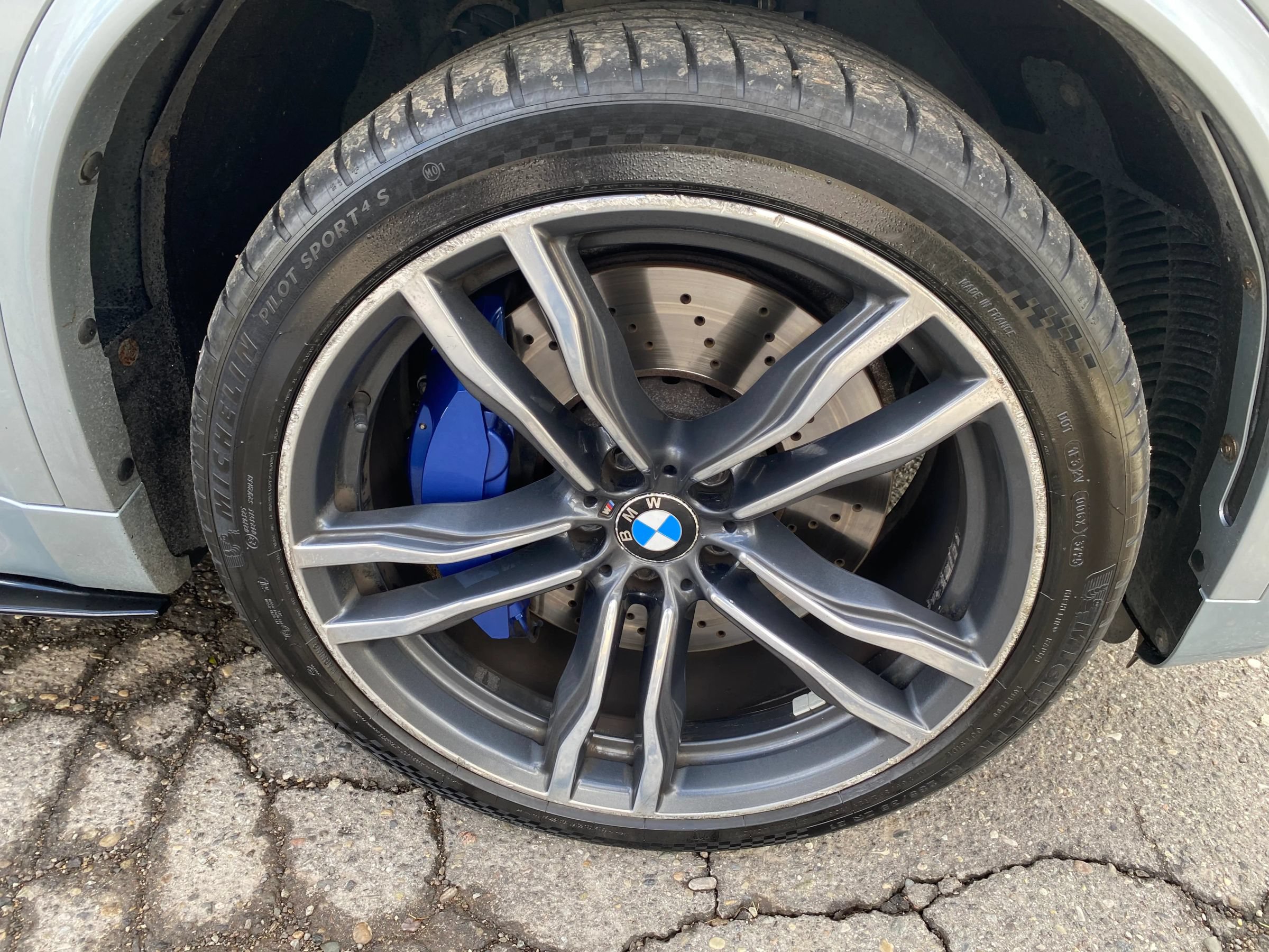 Used 2015 BMW X5 M AWD/4WD image 37