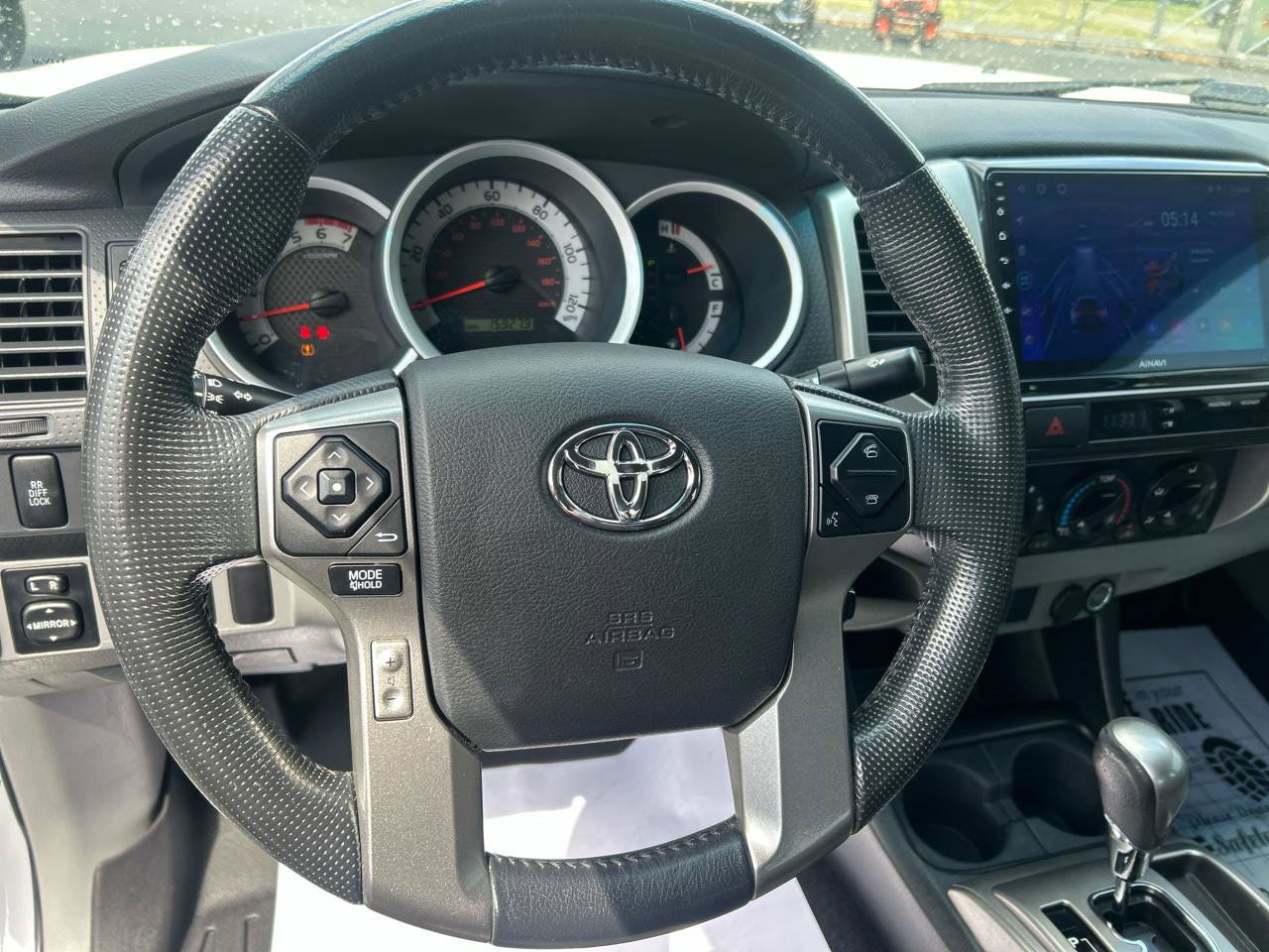 Used 2014 Toyota Tacoma PreRunner w/ TRD Off-Road Package RWD image 17